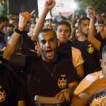 Grupo extremista judío ataca a palestinos en Al-Quds con total impunidad Grupo extremista judío ataca a palestinos en Al-Quds con total impunidad