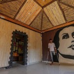 Jihad Al Goul, el artista palestino que usa de lienzo una casa abandonada en Gaza (Fotos) Jihad Al Goul, el artista palestino que usa de lienzo una casa abandonada en Gaza (Fotos)